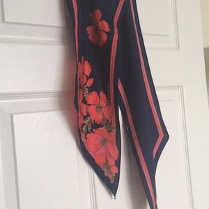Vintage Vera Neumann neck scarf
